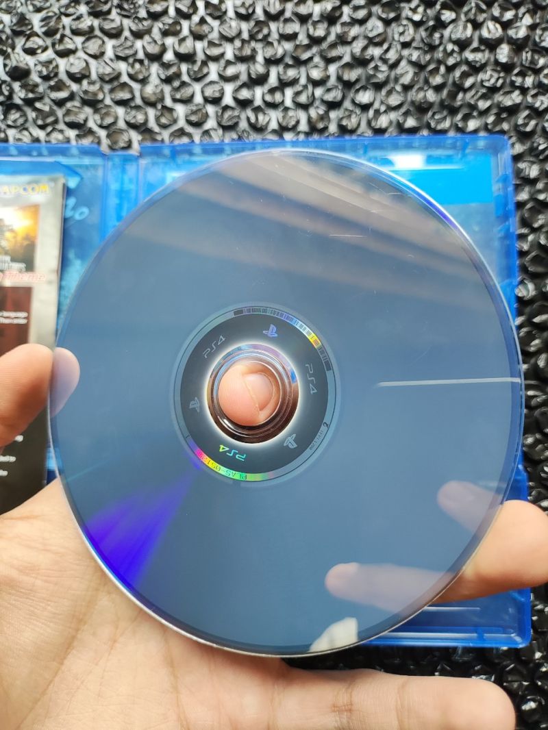 BD Kaset Ps4 Resident Evil Umbrella Corps