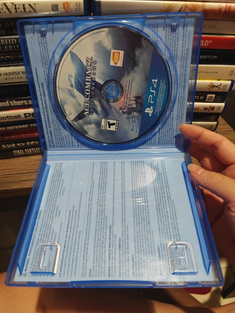 Pure US PS4 Game Ace Combat 7 Skies Unknown