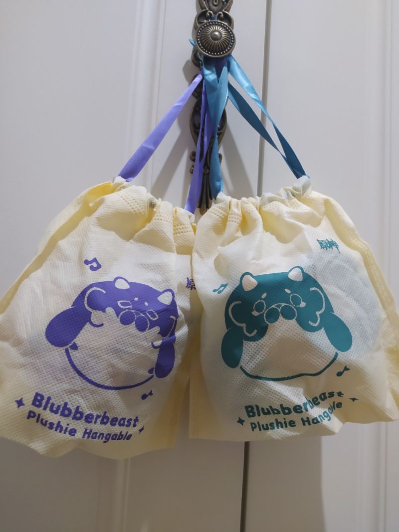 Genshin Impact Blubberbeast Plushie keychain Original Mihoyo