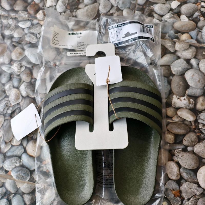 sandal slip on Adidas Adilette Aqua (Green/Black Stripes)