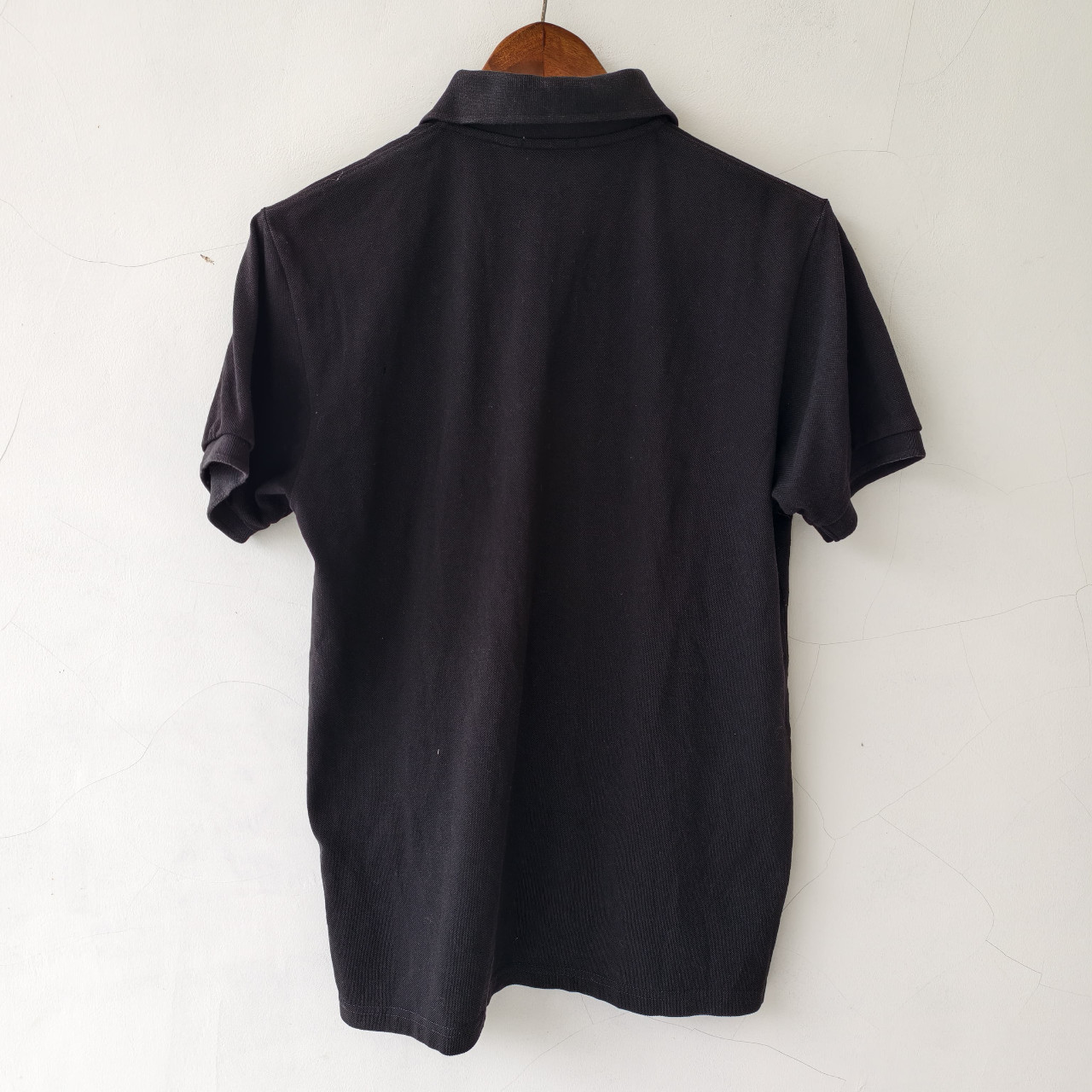 UNIQLO GU KAOS Kerah Polo Hitam