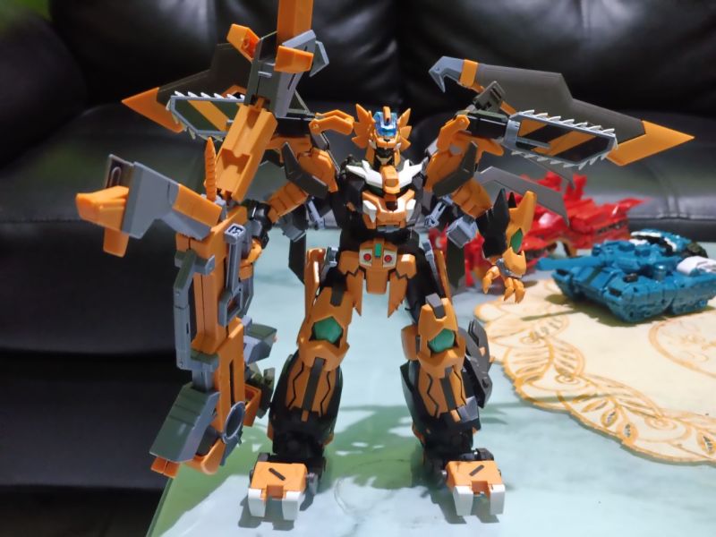 Bandai HG Gunleon (Super Robot Wars Series)