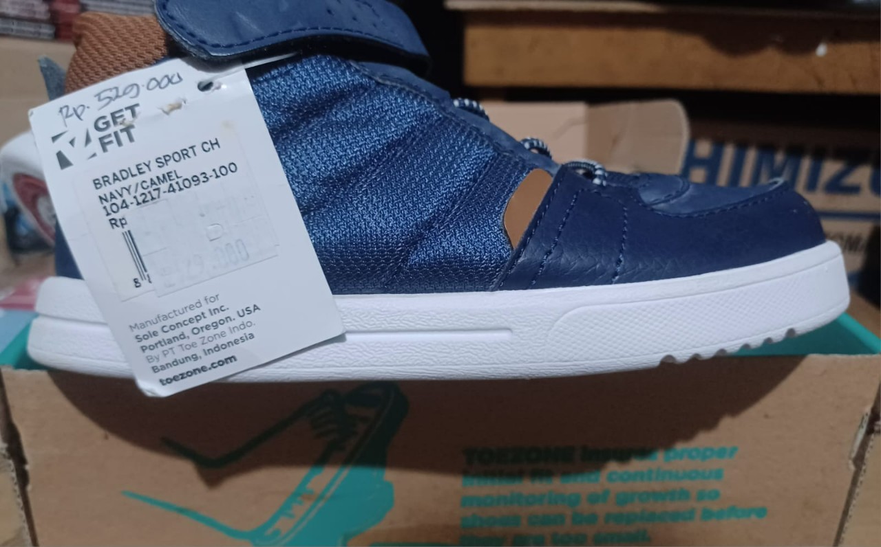 Sepatu anak Toezone Bradley Sport CH