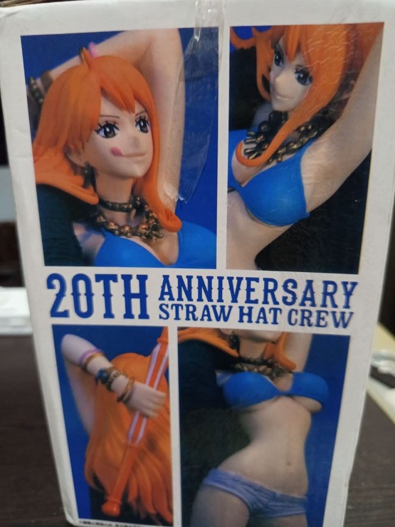Nami 20th Anniversary Straw Hat Crew Banpresto (Recast)