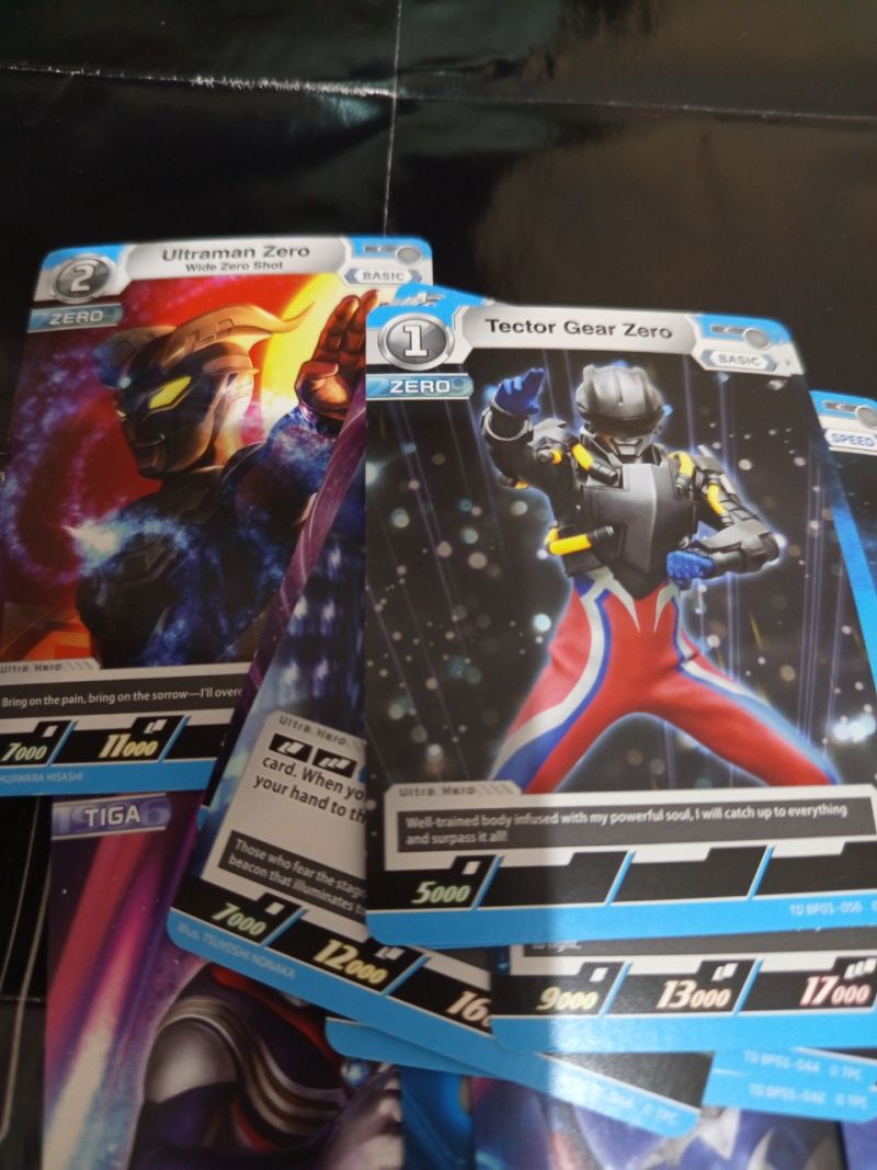 Ultraman Card Game (ENG)