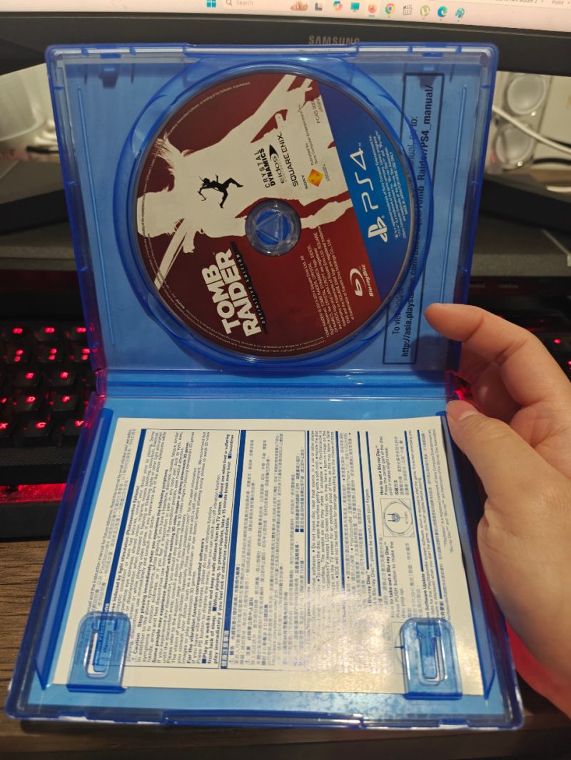 HYBRID AUCTION GAP 510 PS4 Game Tomb Raider Definitive Edition