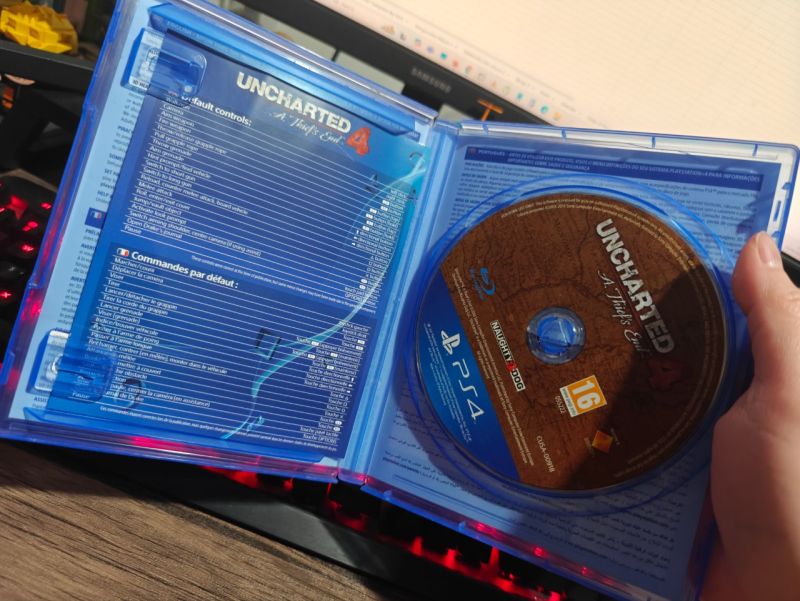 PS4 Game Uncharted 4