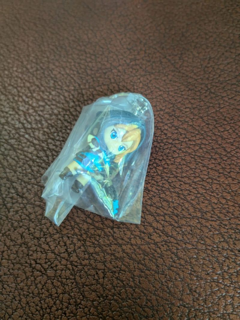 Gashapon Zelda (Keychain Link Kerudung)