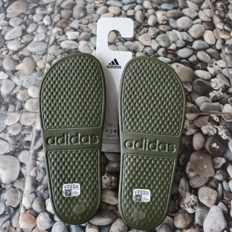 sandal slip on Adidas Adilette Aqua (Green/Black Stripes)