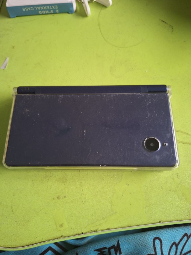 Nintendo DSi Reguler