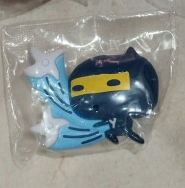 Tamagotchi Clip Gashapon (Gozarutchi)