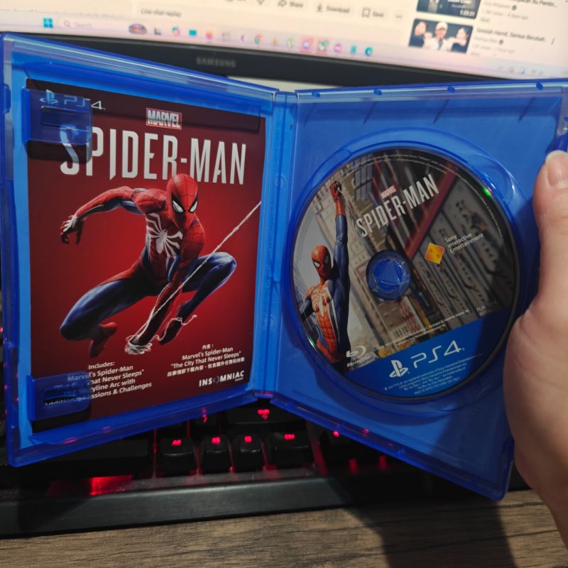 Hybrid Auction PS4 Game Marvel Spiderman