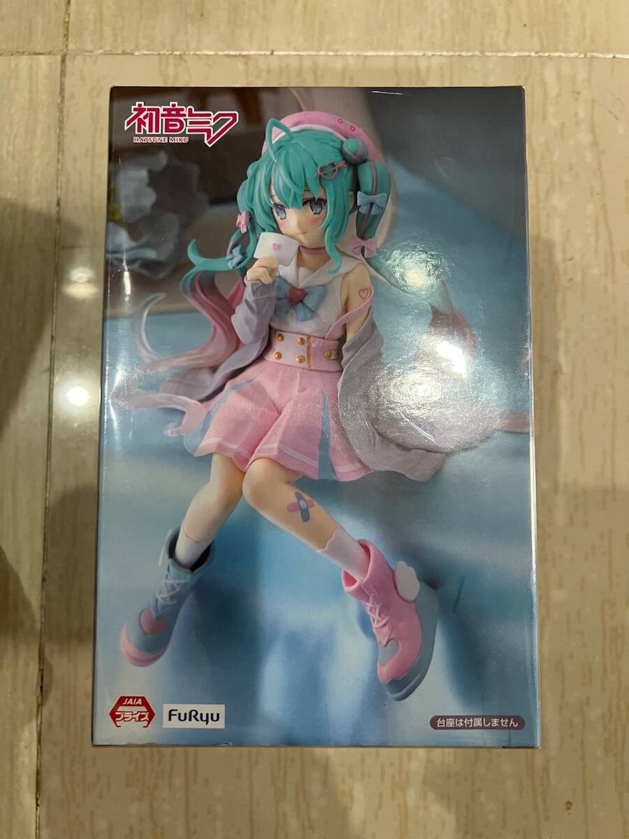 FURYU Noodle Stopper Figure - Hatsune Miku -Love Sailor, Purple Ver-