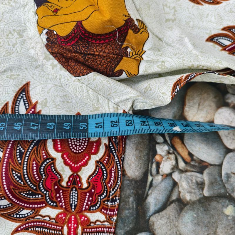 Buzz Batik Junkies Kemeja Batik Wayang Lengan Panjang Cream Motif Eksklusif Size XL