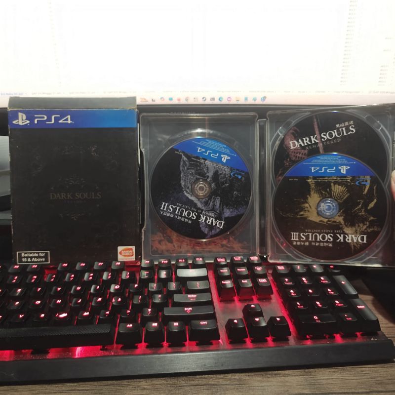 [HYBRID AUCTION] Dark Souls Trilogy Include All DLC ( 3Discs)