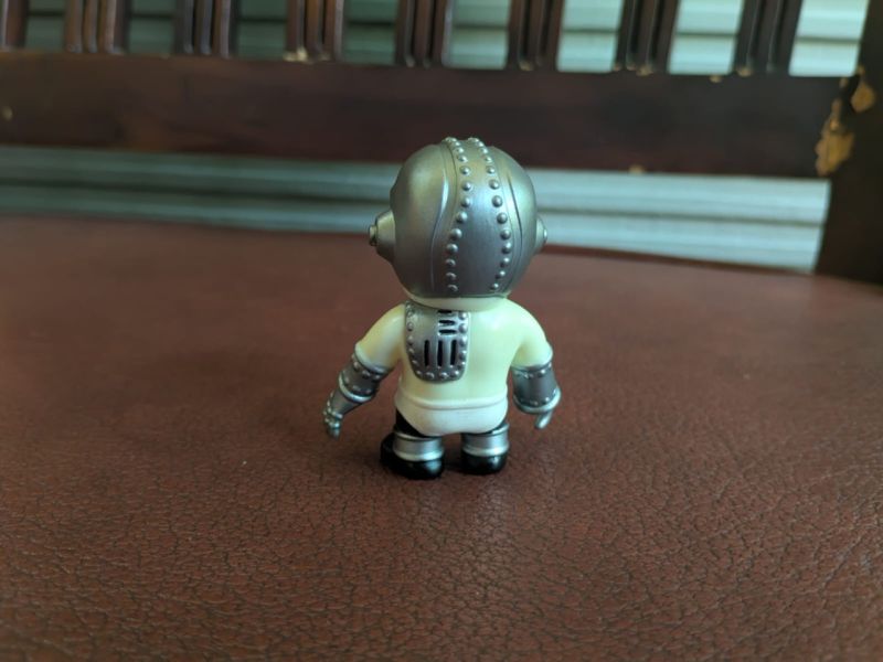 Vinyl Artist Gacha KNAVE