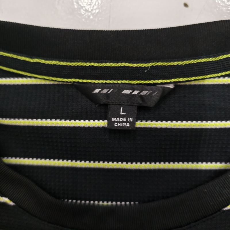 Kaos Striped tiga warna three Line uniqlo