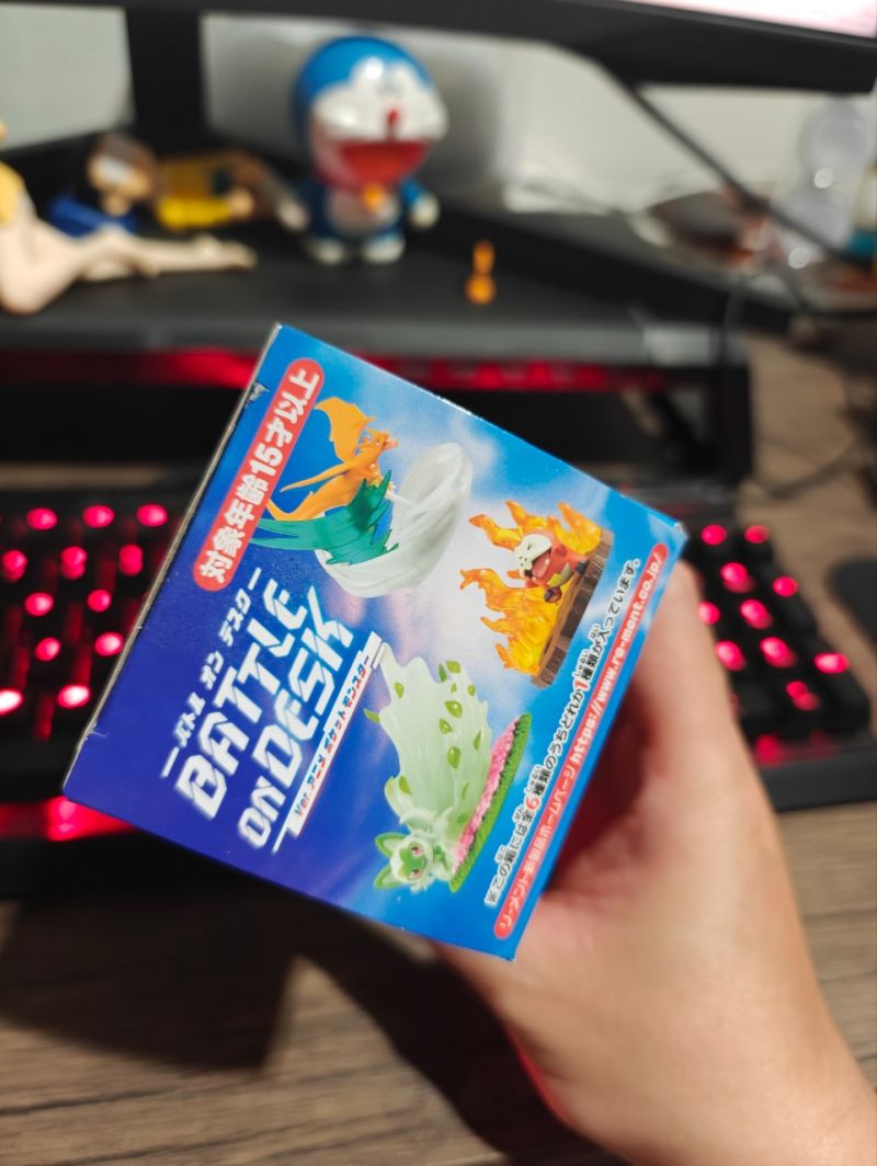 Rement Battle on Desk