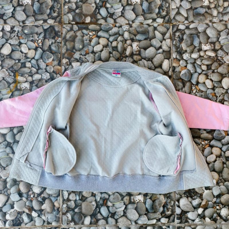 Jaket Anak Perempuan JT Girls Size 6 – Abu Pink Motif Awan & Kucing Imut
